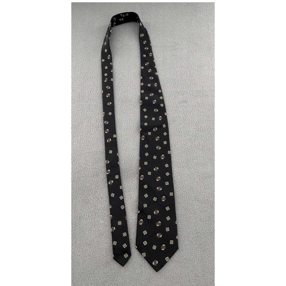 Claiborne Geometric Silk Necktie OS Black Scroll Pattern Made in USA Dapper
